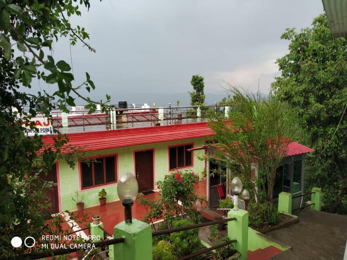 Hotel Deepraj, 考萨尼 外观 照片